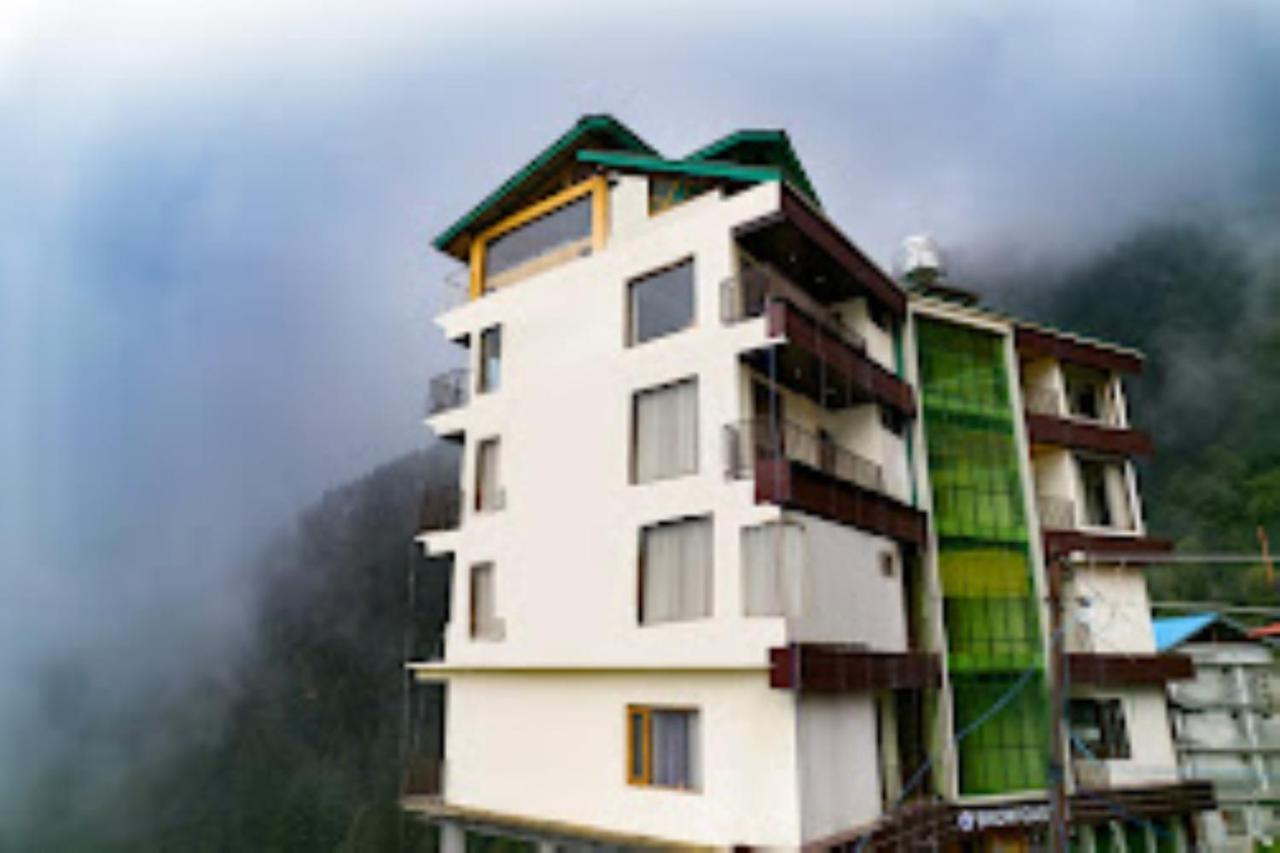 Hotel Snow Castle Dalhousie Ngoại thất bức ảnh