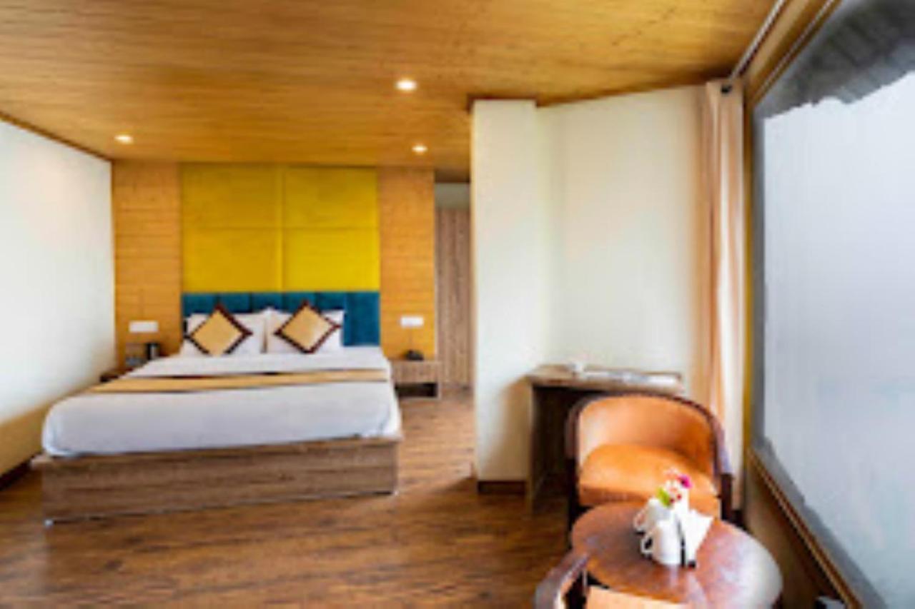 Hotel Snow Castle Dalhousie Ngoại thất bức ảnh